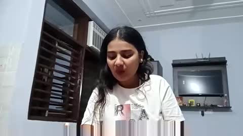 cuddlemuffins online show from February 24, 3:54 pm