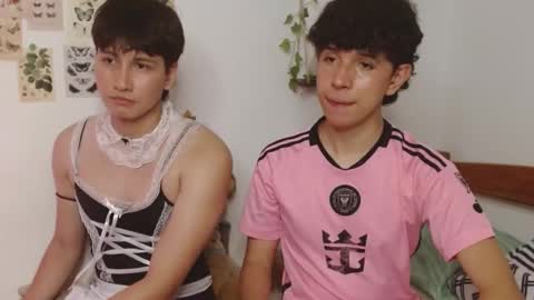 cuddly_and_jinx online show from March 15, 10:27 pm