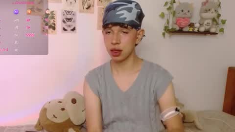 Cuddly online show from March 28, 10:09 pm