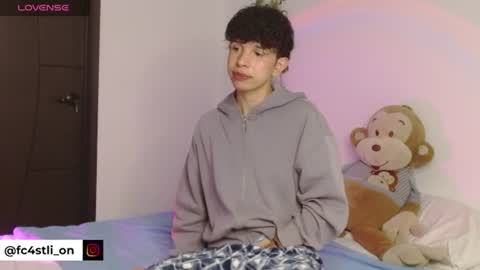 Cuddly online show from July 8, 11:53 pm