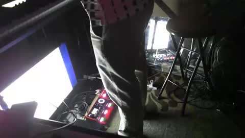 Snapshot of cum4me2i812 chatting on January 13, 11:32 pm cum4me2i812 online show from January 13, 11:32 pm