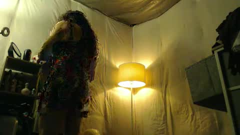 cum4panties1 online show from April 23, 2:08 pm