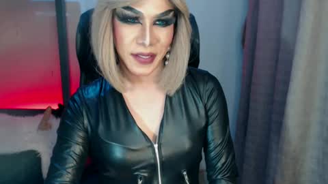 CUMMELA SLUTI online show from February 25, 7:03 pm