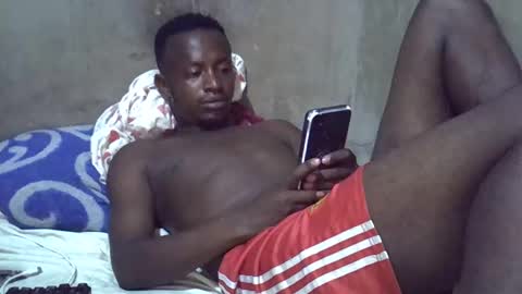 Snapshot of cum_addict23 chatting on May 14, 6:53 am cum_addict23 online show from May 14, 6:53 am