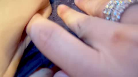 im KIM new girl to spoil online show from September 25, 9:46 am