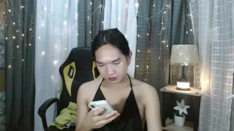 Ashly online show from October 25, 11:32 pm