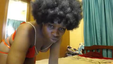 Cammy online show from October 11, 4:16 pm