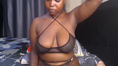 Snapshot of cum_central chatting on February 6, 8:13 pm cum_central online show from February 6, 8:13 pm