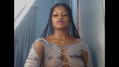 Snapshot of cum_ebony_petitxx chatting on July 6, 3:14 pm cath online show from July 6, 3:14 pm