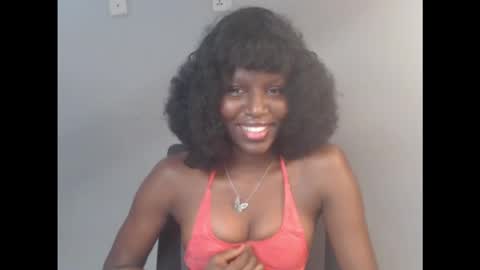 Snapshot of cum_ebony_xsecret chatting on October 29, 7:32 am sophie online show from October 29, 7:32 am