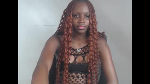 Snapshot of cum_ebony_xsecret chatting on November 11, 8:14 am sophie online show from November 11, 8:14 am