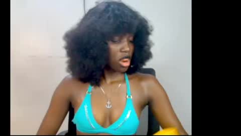 sophie online show from March 23, 6:28 am