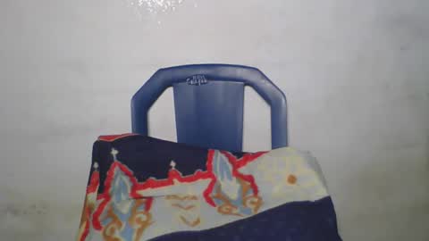 cum_girl_ online show from April 3, 12:03 pm