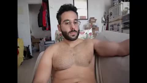 Snapshot of cuman15 chatting on November 28, 9:45 am Cuman online show from November 28, 9:45 am