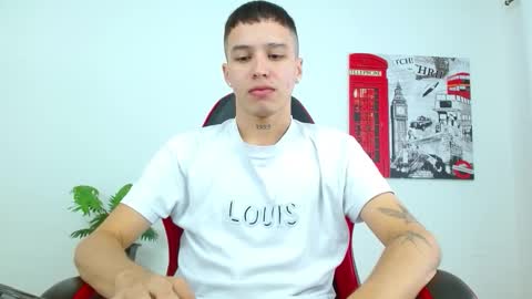 cumandres online show from December 1, 2:22 pm