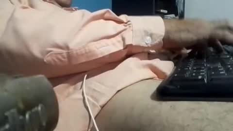 cumbian_chero online show from November 19, 5:29 am