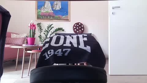 cumcumcum2015 online show from April 2, 11:41 am