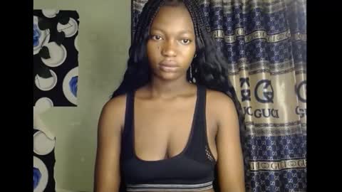 Snapshot of cumebony_petit chatting on September 8, 10:09 pm cumebony_petit online show from September 8, 10:09 pm