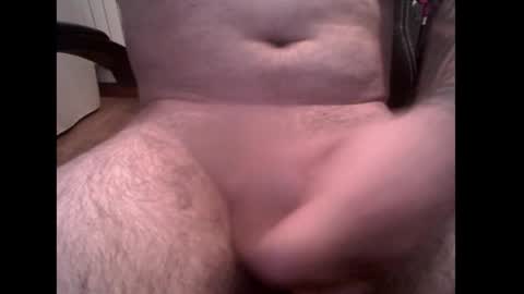 Snapshot of cumerforu20cm chatting on March 24, 7:19 pm cumerforu20cm online show from March 24, 7:19 pm