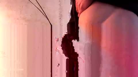 Snapshot of cumfeetbass chatting on February 15, 7:16 am cumfeetbass online show from February 15, 7:16 am