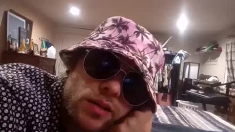 Snapshot of cumfetishswallower chatting on September 21, 6:26 am cumfetishswallower online show from September 21, 6:26 am