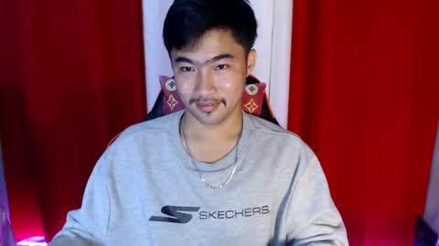 Snapshot of cumhavefun25 chatting on June 6, 6:12 pm ask me online show from June 6, 6:12 pm