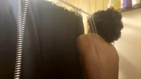 G BABY online show from December 3, 1:08 am