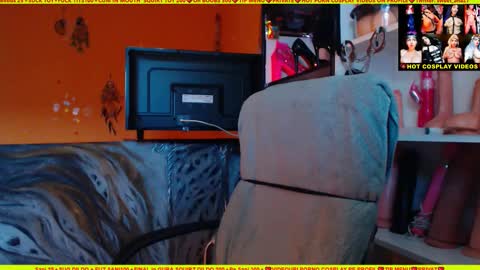 cuminmenowbby online show from January 9, 2:18 pm