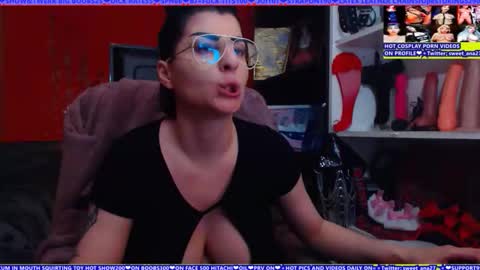Snapshot of cuminmenowbby chatting on May 26, 7:54 pm cuminmenowbby online show from May 26, 7:54 pm