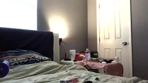 Snapshot of cummerforyouu chatting on December 21, 6:44 pm Mike Smalls online show from December 21, 6:44 pm