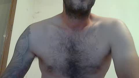 Snapshot of cummincock04 chatting on September 23, 9:40 pm cummincock04 online show from September 23, 9:40 pm