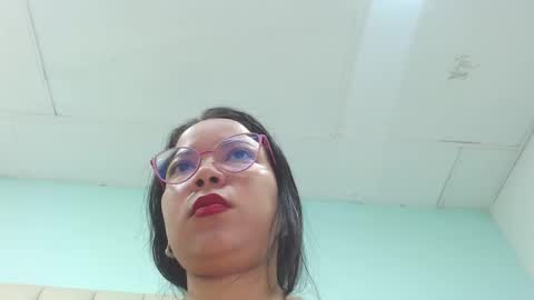 Snapshot of cumontitsxxx chatting on January 19, 11:34 am Cumontitsxxx online show from January 19, 11:34 am