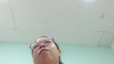 Snapshot of cumontitsxxx chatting on March 5, 11:28 am Cumontitsxxx online show from March 5, 11:28 am