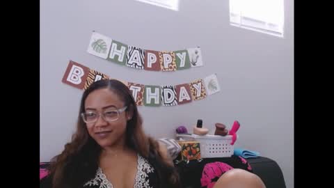 Nia Reese online show from March 5, 9:11 pm