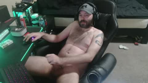 Snapshot of cumslinger2003 chatting on May 13, 2:47 pm cumslinger2003 online show from May 13, 2:47 pm