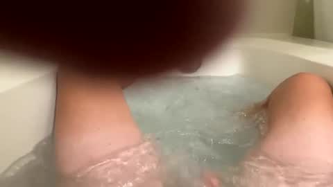 Snapshot of cumslowlyforu chatting on December 28, 2:42 pm cumslowlyforu online show from December 28, 2:42 pm