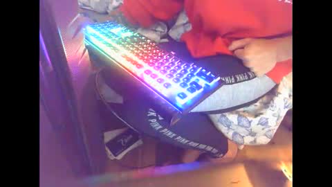 Snapshot of cumslutboi27 chatting on October 10, 3:44 pm cumslutboi27 online show from October 10, 3:44 pm