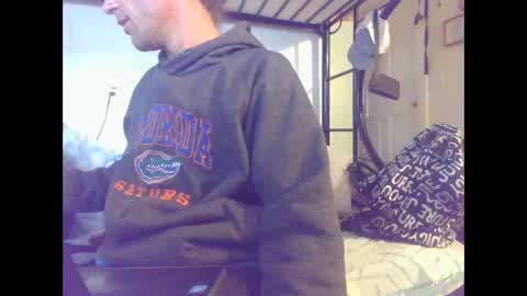 Snapshot of cumslutboi27 chatting on October 24, 4:53 am cumslutboi27 online show from October 24, 4:53 am