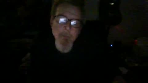 Snapshot of cunnibob chatting on February 18, 11:22 am cunnibob online show from February 18, 11:22 am