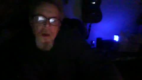 Snapshot of cunnibob chatting on February 21, 7:23 am cunnibob online show from February 21, 7:23 am