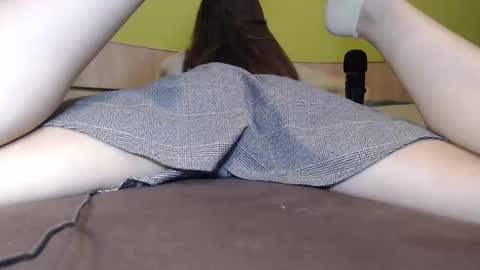 Im Lee. Say Hey Im very social. online show from April 25, 10:29 am