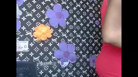 Snapshot of cupidxdoll chatting on March 11, 11:33 am cupidxdoll online show from March 11, 11:33 am