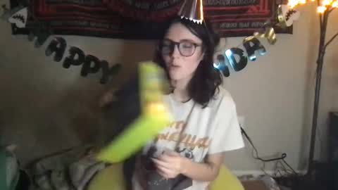 Cupid online show from December 16, 11:21 pm