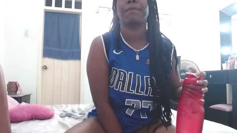 dominic and julieta... independent models online show from February 20, 8:03 pm