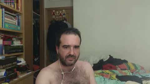 curiosillo1983 online show from September 28, 3:23 am