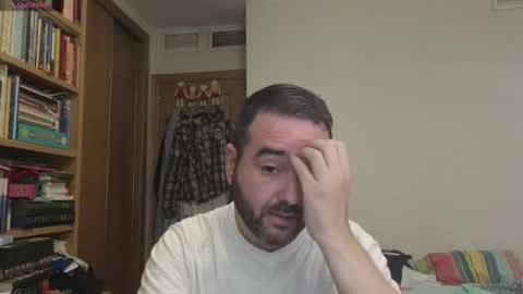 curiosillo1983 online show from October 5, 4:49 pm