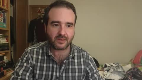 curiosillo1983 online show from February 27, 3:45 pm