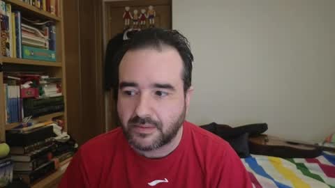 curiosillo1983 online show from April 2, 10:13 am