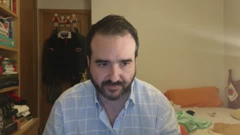 curiosillo1983 online show from June 12, 10:25 am
