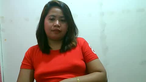 Snapshot of curious_girl247 chatting on January 10, 11:00 am curious_girl247 online show from January 10, 11:00 am